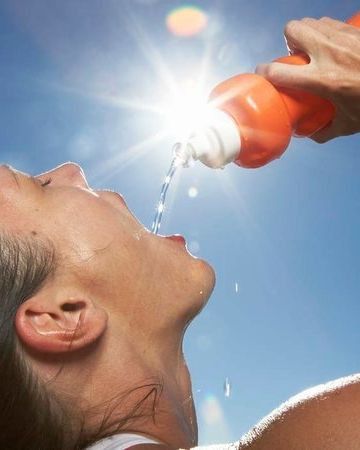 You are currently viewing Canicule et sport : comment continuer à s&rsquo;entraîner sans mettre sa santé en danger